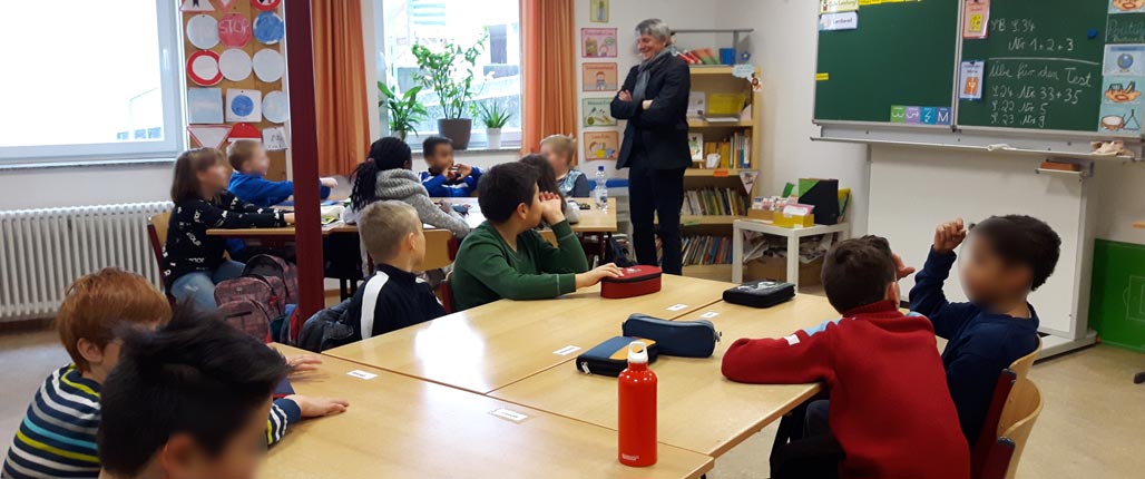 Martin Rivoir zu Besuch an der FES Ulm