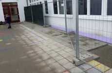 Die Platten können wieder verlegt werden